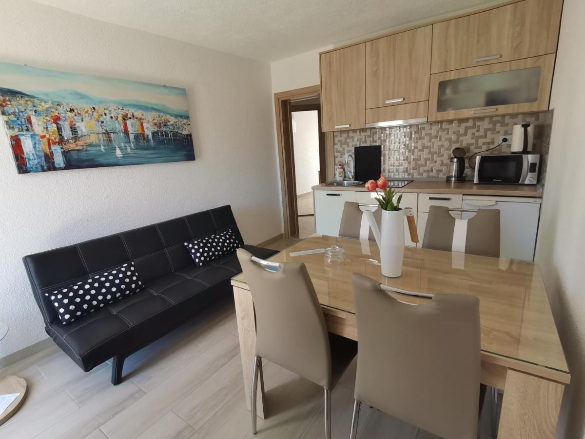 Apartment Marina Pavic Хвар Екстериор снимка