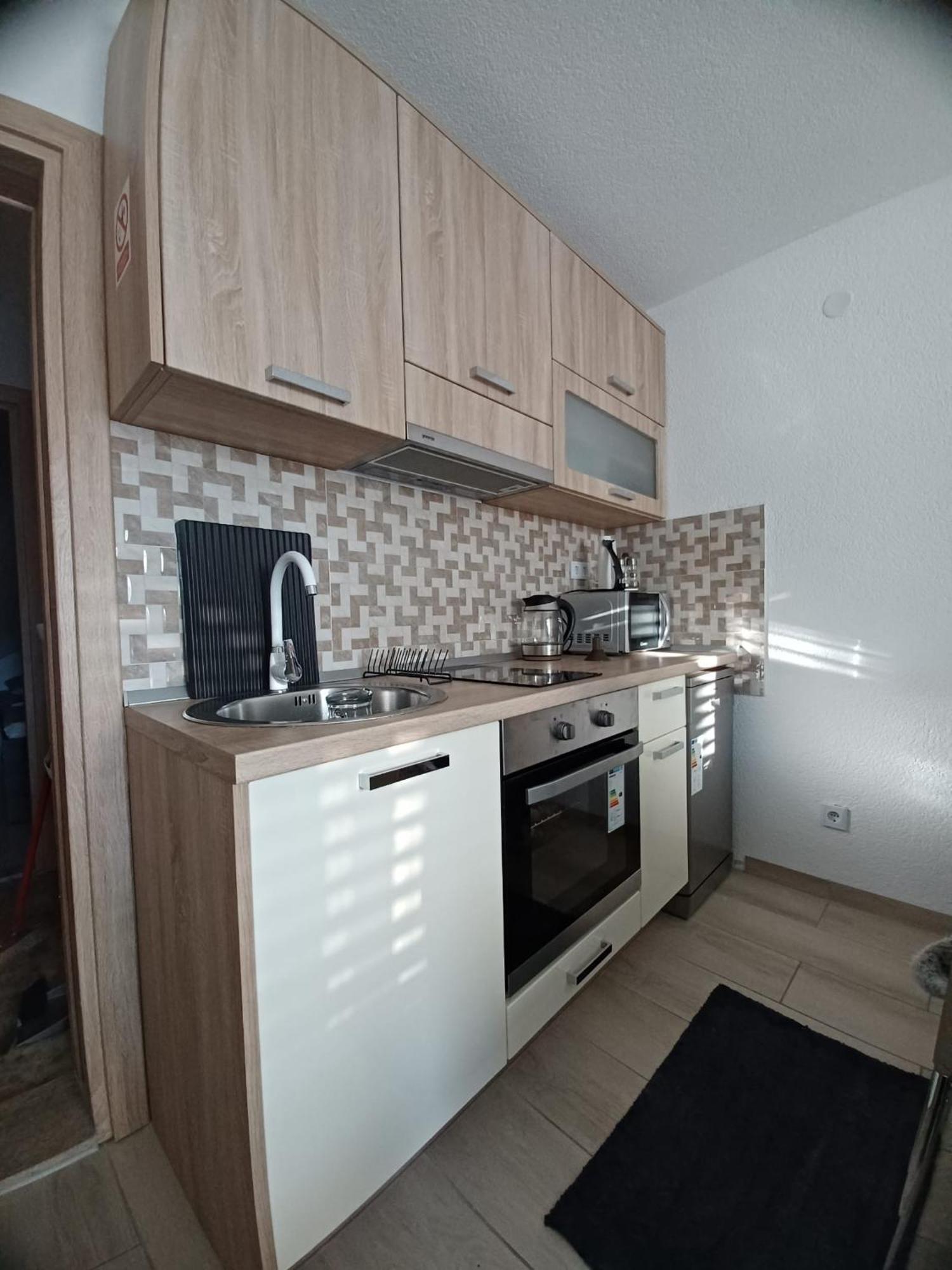 Apartment Marina Pavic Хвар Екстериор снимка
